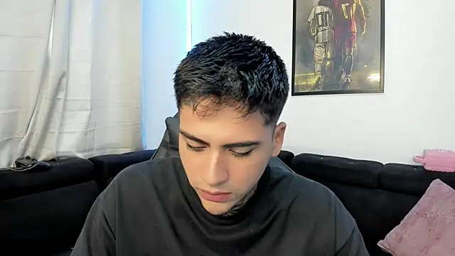 Snapshot of mad_maxxx2 chatting on January 23, 10:22 pm mad maxxx2 online show from January 23, 10:22 pm