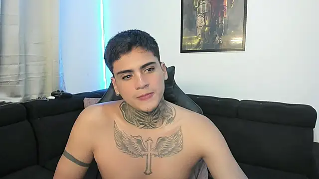 Snapshot of mad_maxxx2 chatting on January 25, 12:48 am mad maxxx2 online show from January 25, 12:48 am