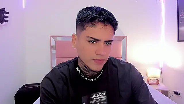 Snapshot of mad_maxxx2 chatting on February 2, 1:41 pm mad maxxx2 online show from February 2, 1:41 pm