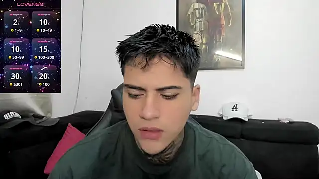 Snapshot of mad_maxxx2 chatting on September 18, 12:51 pm mad maxxx2 online show from September 18, 12:51 pm