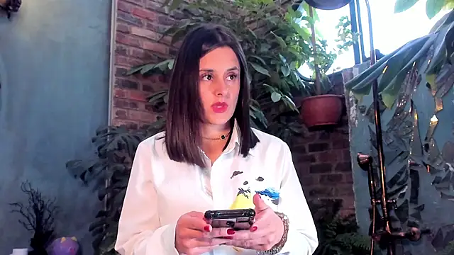 Alice milf  online show from March 13, 11:41 am