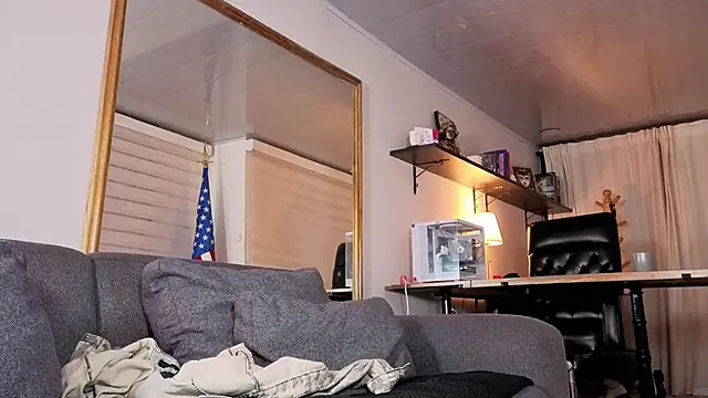 Alice milf  online show from October 10, 9:08 am