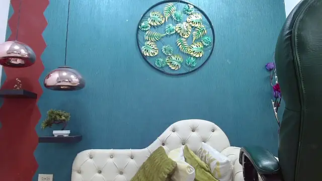 Melikasweetz online show from January 27, 3:50 pm