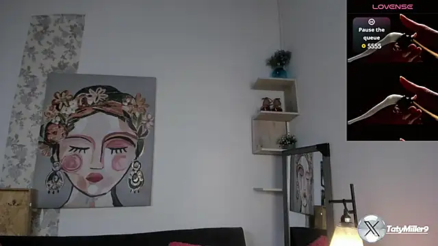 Snapshot of taty_miller chatting on February 21, 8:27 pm taty miller online show from February 21, 8:27 pm
