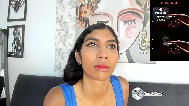 Snapshot of taty_miller chatting on February 25, 8:19 pm taty miller online show from February 25, 8:19 pm