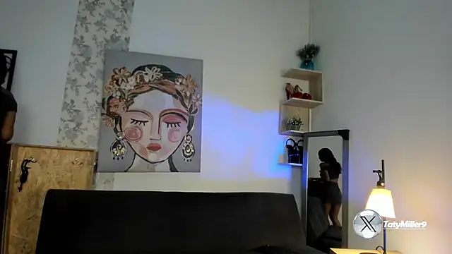 Snapshot of taty_miller chatting on March 17, 8:30 pm taty miller online show from March 17, 8:30 pm