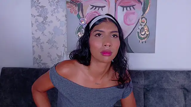 Snapshot of taty_miller chatting on September 17, 8:21 pm taty miller online show from September 17, 8:21 pm