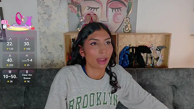 Snapshot of taty_miller chatting on September 20, 8:21 pm taty miller online show from September 20, 8:21 pm