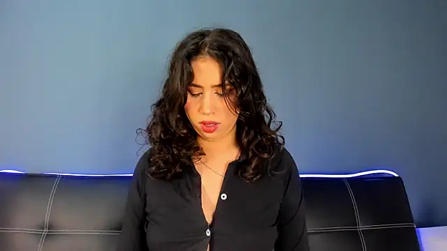 Snapshot of purplay_98 chatting on November 18, 12:38 am purplay 98 online show from November 18, 12:38 am