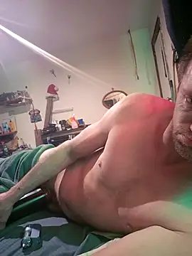 Snapshot of BigDDave6979 chatting on January 19, 5:11 am BigDDave6979 online show from January 19, 5:11 am