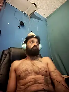 C8L3U online show from December 13, 8:30 am