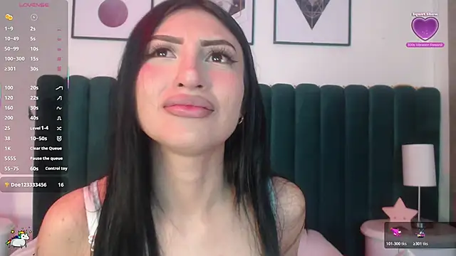 Snapshot of Nicolette_ks_ chatting on November 7, 4:34 am Nicolette ks online show from November 7, 4:34 am