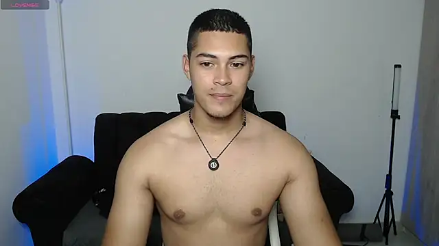 Snapshot of Iamdylan777 chatting on July 5, 11:56 pm Iamdylan777 online show from July 5, 11:56 pm