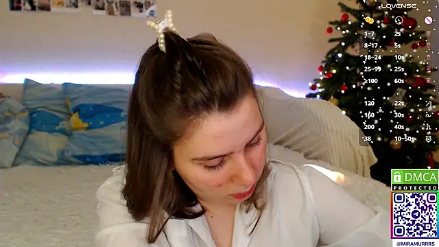 MurrrWorren online show from January 7, 10:30 pm