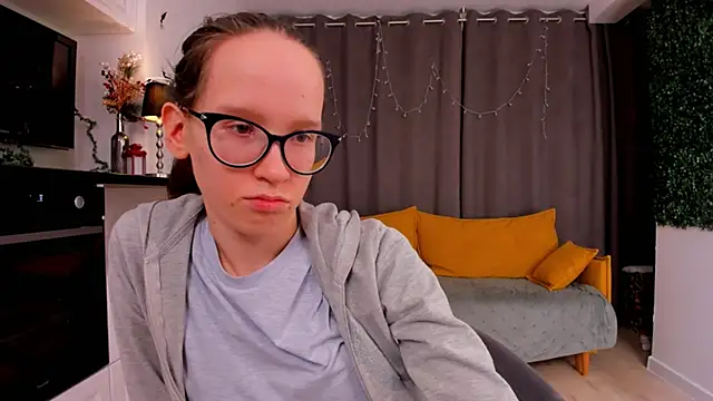 BettyBrowni online show from February 9, 1:22 am