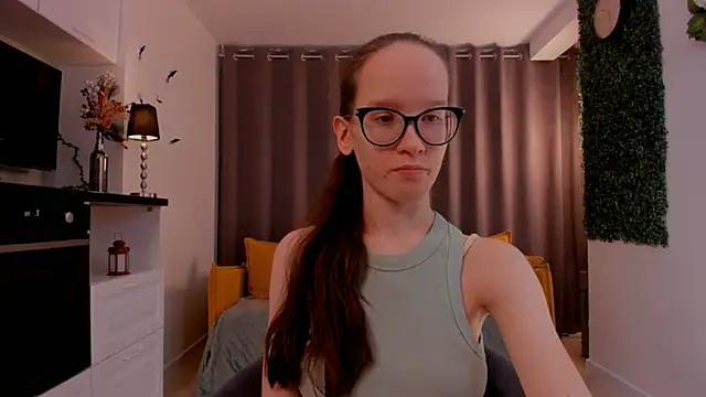 BettyBrowni online show from March 2, 4:10 pm