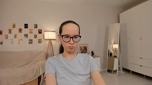 BettyBrowni online show from March 12, 10:17 pm