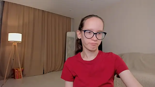 BettyBrowni online show from October 3, 4:04 pm