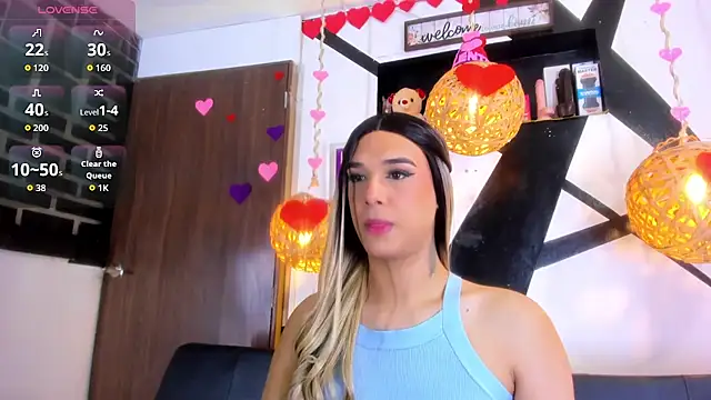 victoria aleia  online show from February 19, 11:45 pm