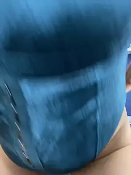 Isakeys  online show from March 6, 7:10 pm