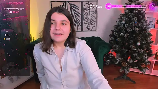 Snapshot of Viola__Shy chatting on January 12, 1:00 am Viola Shy online show from January 12, 1:00 am