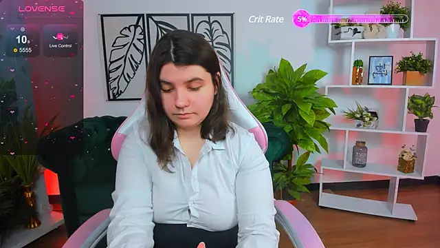 Snapshot of Viola__Shy chatting on March 6, 3:46 am Viola Shy online show from March 6, 3:46 am