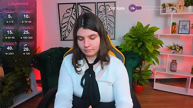 Snapshot of Viola__Shy chatting on March 12, 12:42 am Viola Shy online show from March 12, 12:42 am