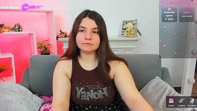 Snapshot of Viola__Shy chatting on September 21, 9:05 pm Viola Shy online show from September 21, 9:05 pm