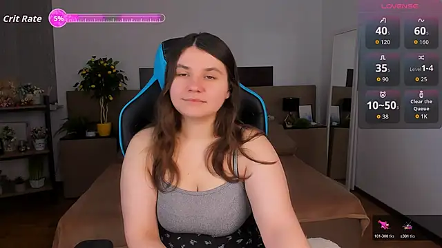 Viola  Shy online show from December 14, 9:19 pm