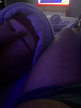 Snapshot of MateoKimiBi chatting on March 1, 10:42 pm MateoKimiBi online show from March 1, 10:42 pm