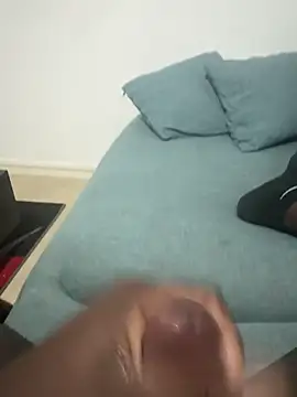 Snapshot of blackbite0 chatting on October 12, 6:29 pm blackbite0 online show from October 12, 6:29 pm