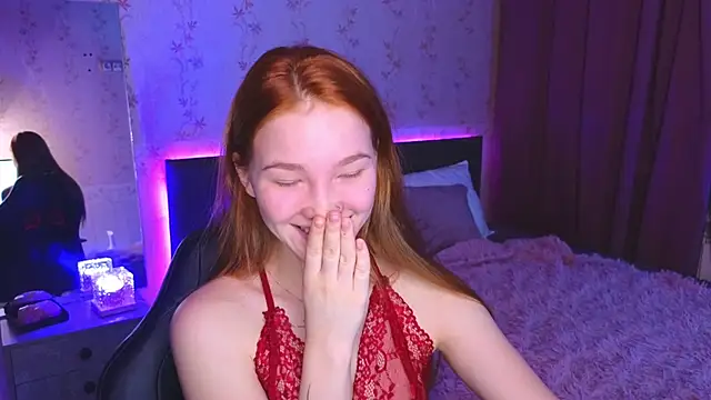 Snapshot of erikabrian chatting on December 19, 1:07 am erikabrian online show from December 19, 1:07 am