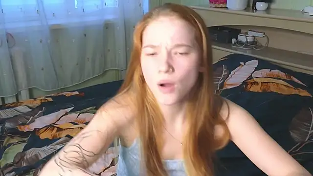 Snapshot of erikabrian chatting on February 6, 11:10 am erikabrian online show from February 6, 11:10 am