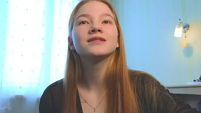 Snapshot of erikabrian chatting on February 9, 8:54 am erikabrian online show from February 9, 8:54 am