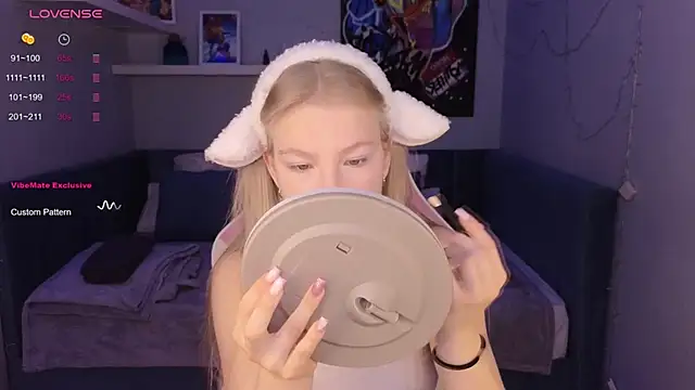 Snapshot of Sarra_Cooper chatting on January 29, 1:16 am Sarra Cooper online show from January 29, 1:16 am