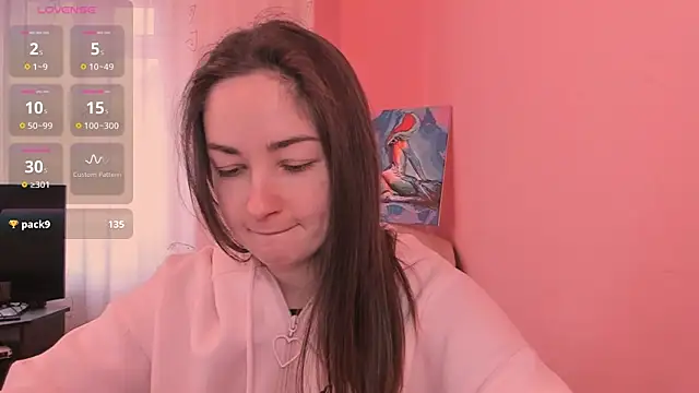 cClandesTina online show from February 28, 9:25 am