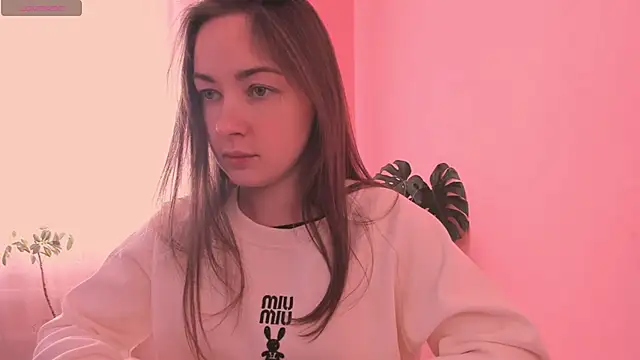 cClandesTina online show from March 18, 10:14 am