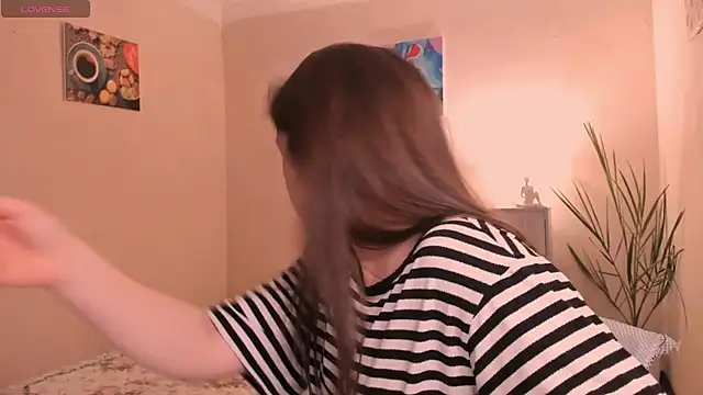 cClandesTina online show from October 14, 3:57 pm