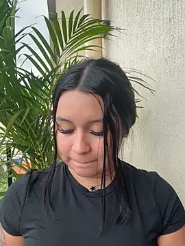 Pretty Isadora online show from January 16, 9:52 pm