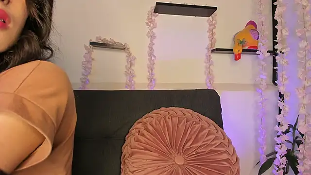 on tefa online show from February 6, 12:22 am