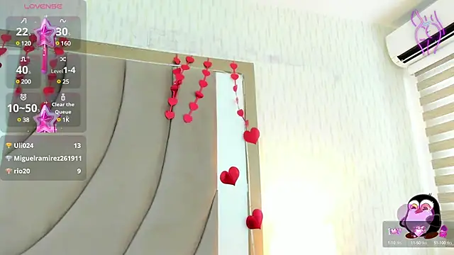 ThyaraJhons online show from February 20, 3:19 pm