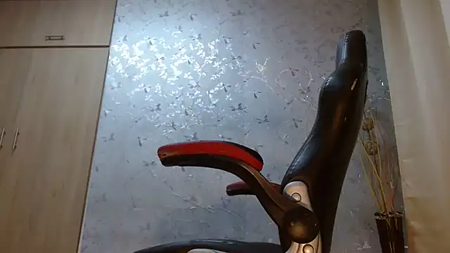 Samantabrown  online show from September 10, 11:32 am