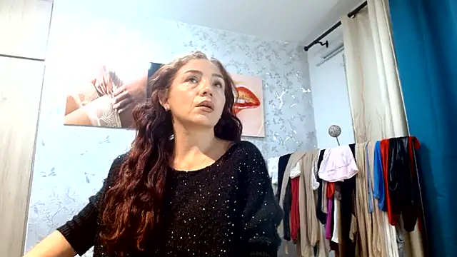 Snapshot of Samantabrown_ chatting on July 23, 11:19 am Samantabrown online show from July 23, 11:19 am
