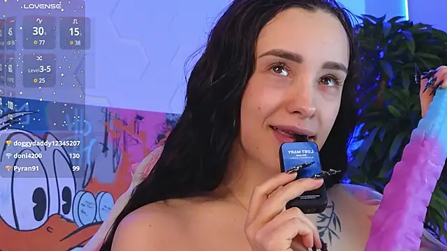 Snapshot of EvaCanton chatting on March 2, 3:27 pm EvaCanton online show from March 2, 3:27 pm