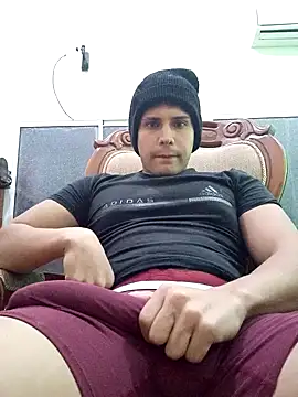 Snapshot of AlexisSpears_ chatting on December 9, 7:18 pm AlexisSpears online show from December 9, 7:18 pm