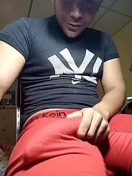 Snapshot of AlexisSpears_ chatting on February 5, 6:48 pm AlexisSpears online show from February 5, 6:48 pm