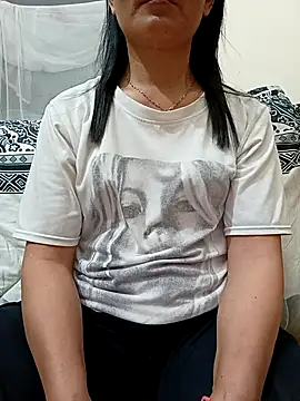 Asian girl13 online show from May 6, 2:33 pm