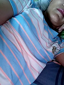 Asian girl13 online show from May 9, 3:01 am