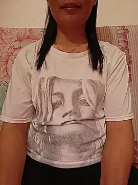 Asian girl13 online show from May 21, 2:02 pm