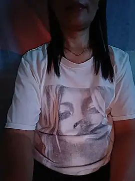 Asian girl13 online show from June 26, 11:25 am